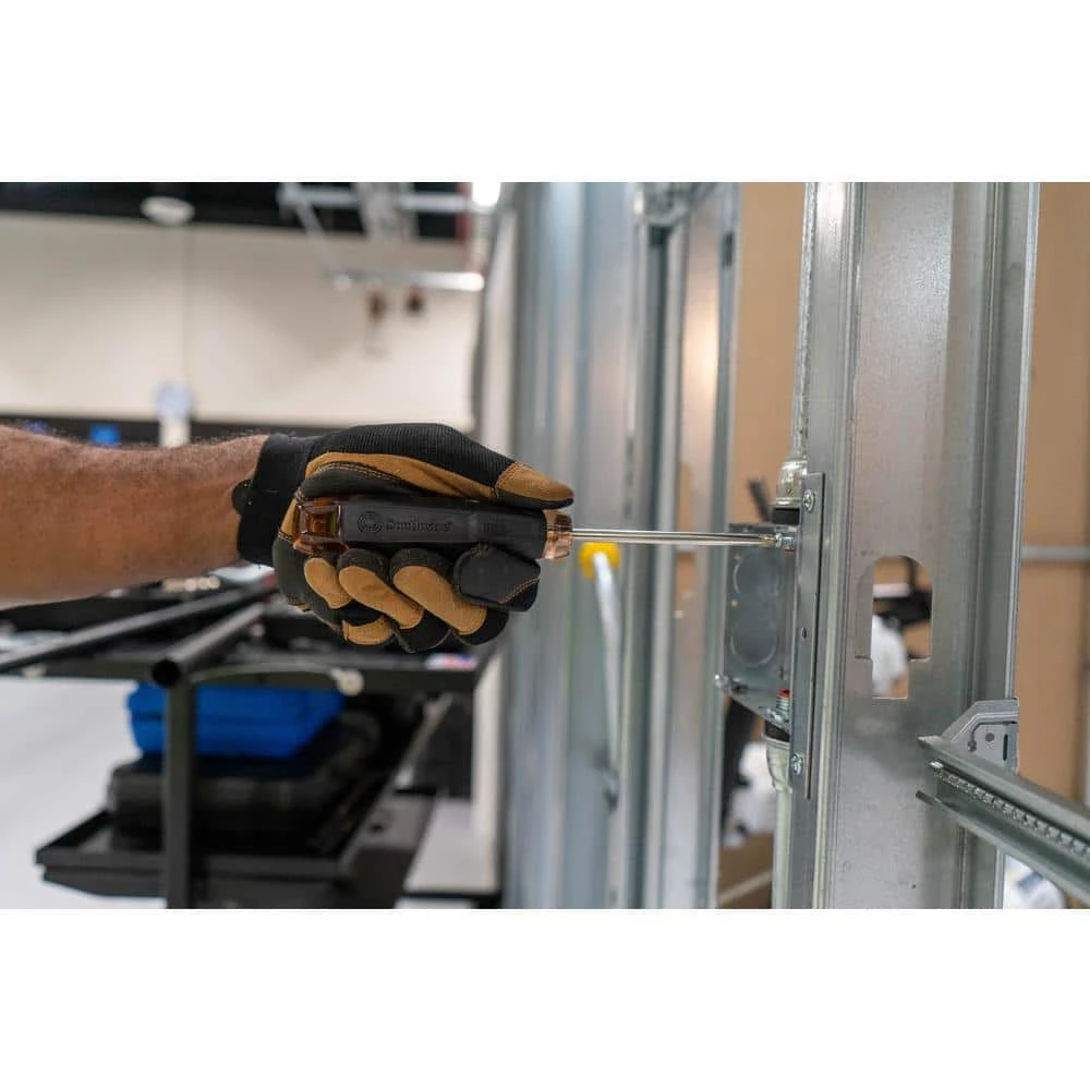 USA #2 Phillips Head Screwdriver with 4 in. Shank by Southwire 4 USA #2 Phillips Head Screwdriver with 4 in. Shank by Southwire - Image 4